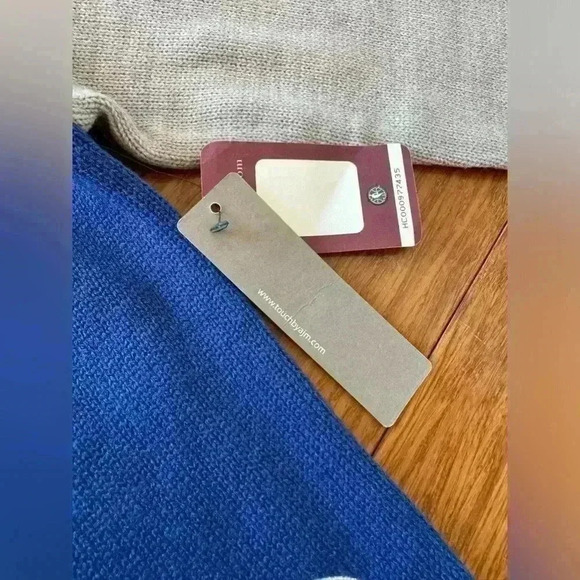 Touch by Alyssa Milano New Jersey Nets Sweater Women’s Large NWT - Picture 7 of 10